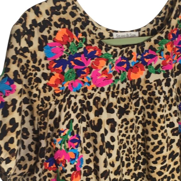 See And Be Seen Shirt Womens Medium Leopard Floral Embroidered Boho Tunic T2971 - Picture 4 of 15